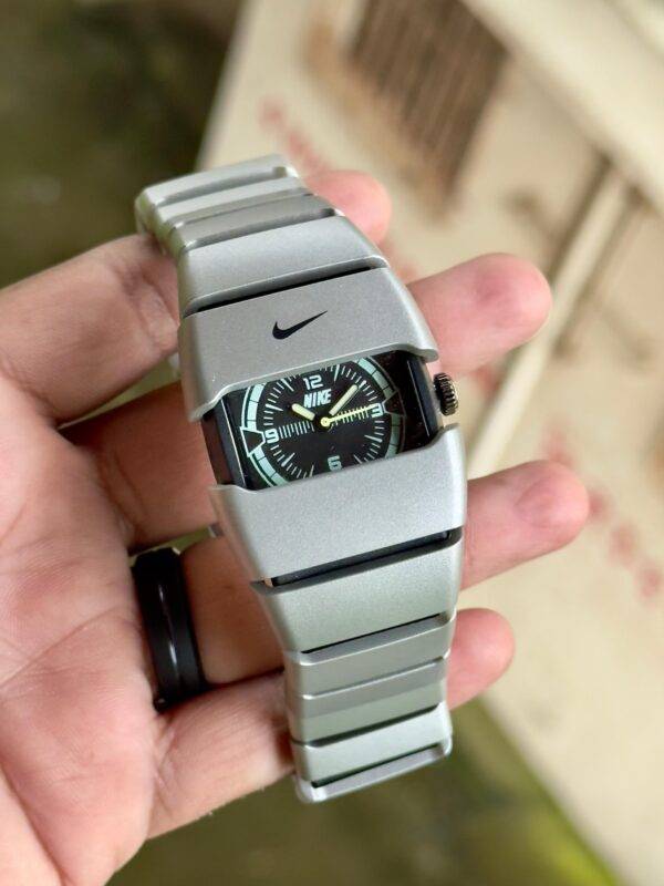 Nike sporty look Silver